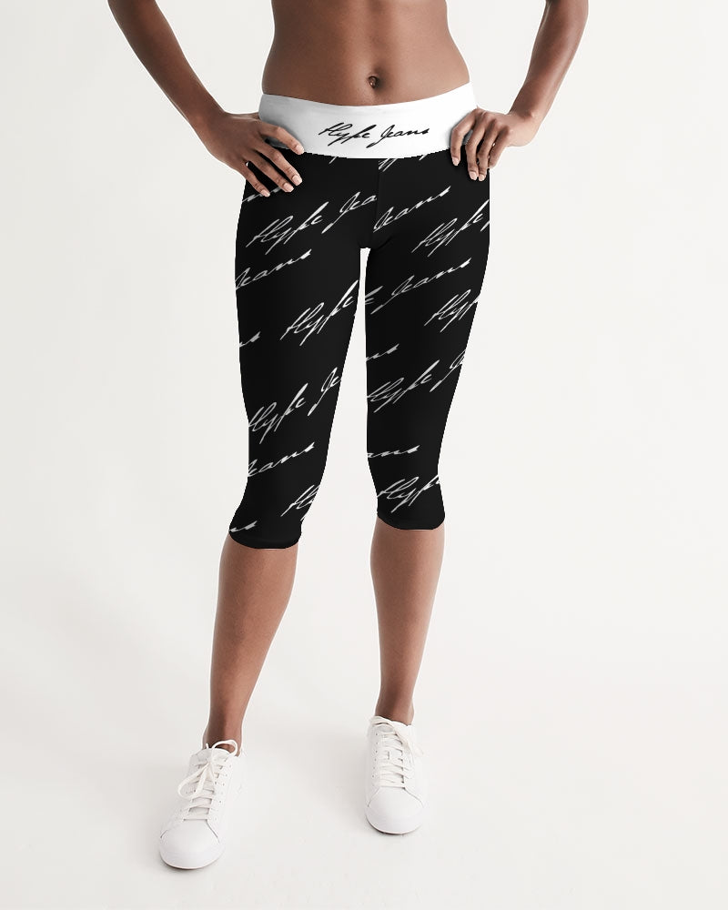 Athleta Striped Chaturanga Capri Leggings Black and White Size Medium | Black  leggings, Striped, Capri leggings